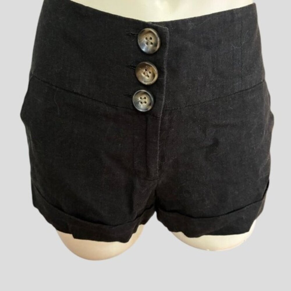 Charlotte Russe Linen Blend Dress Shorts Size 4